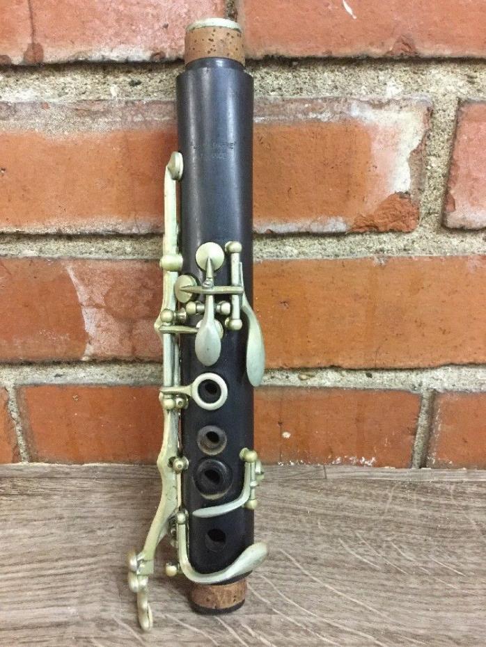 Jean Barre France Clarinet Upper (stock#11040)
