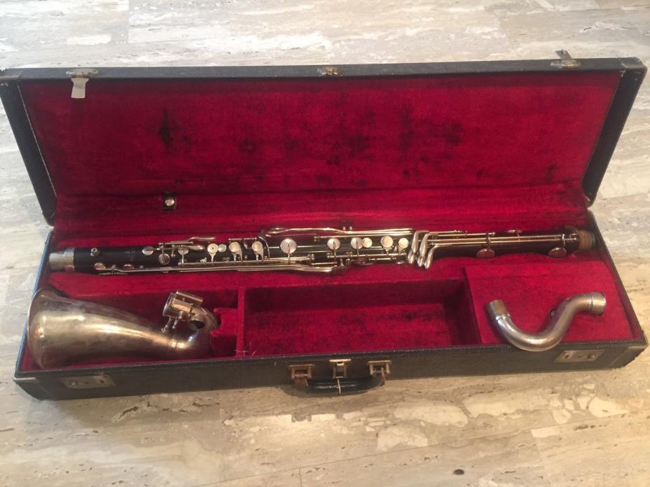 BUESCHER RESONITE  BASS CLARINET