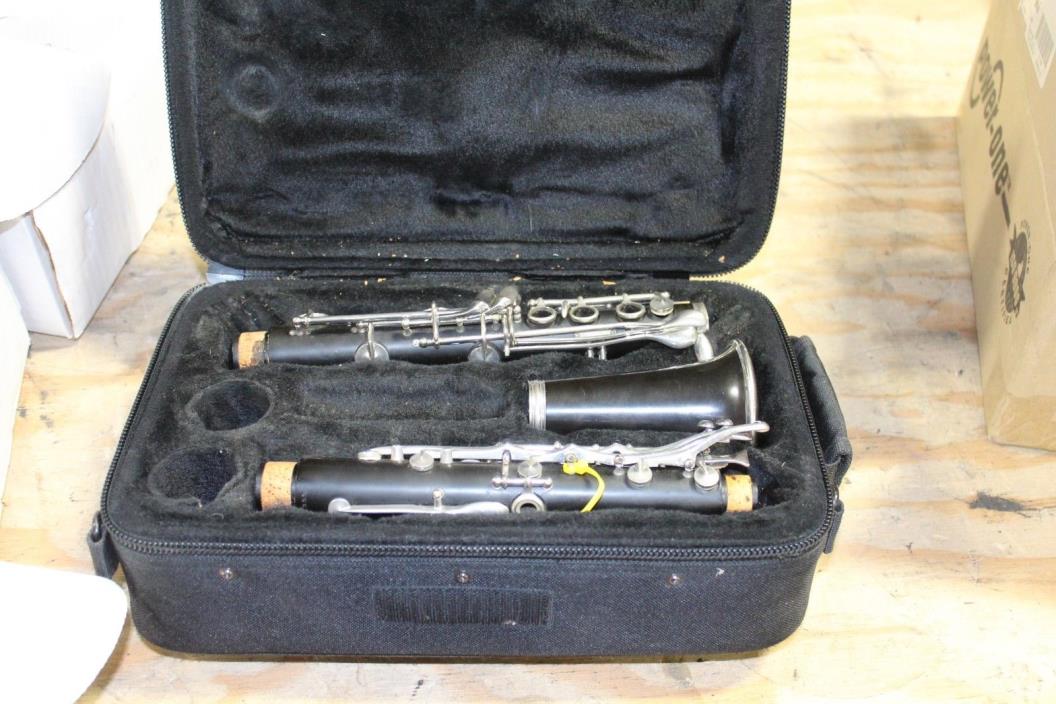 BOOSEY and HAWKES The EDGWARE  Wooden Clarinet *PARTS* (Made in England)
