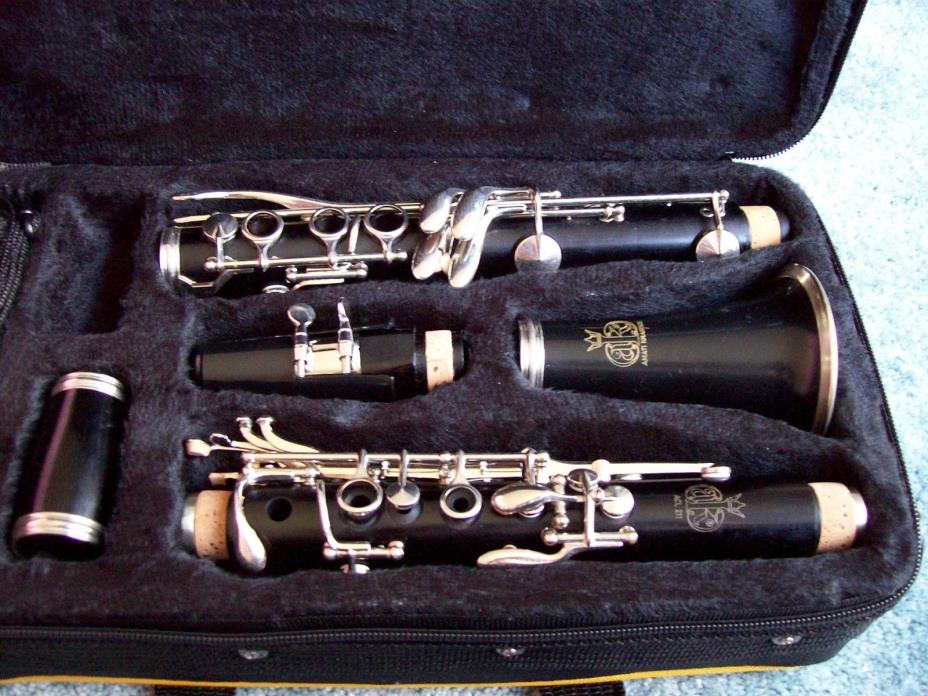 Amati ACL-211 Clarinet in VGC
