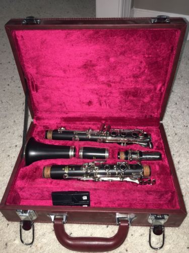 Buffet Crampon E11 Bb Intermediate Wood Clarinet Paris Nickel Plated Keys