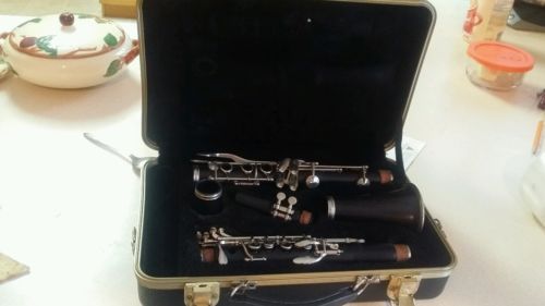 Selmer Soloist Wood Clarinet Excellent condition & Case