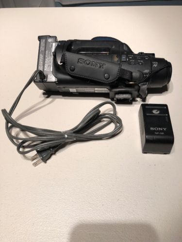 SONY Handycam Video8 Video Recorder CCD-FX330 8mm TRANSFER / Working
