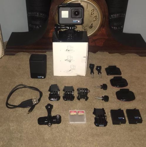 GoPro HERO 6 Black 4K Camera 2 60gb Sandisk Extreme Plus