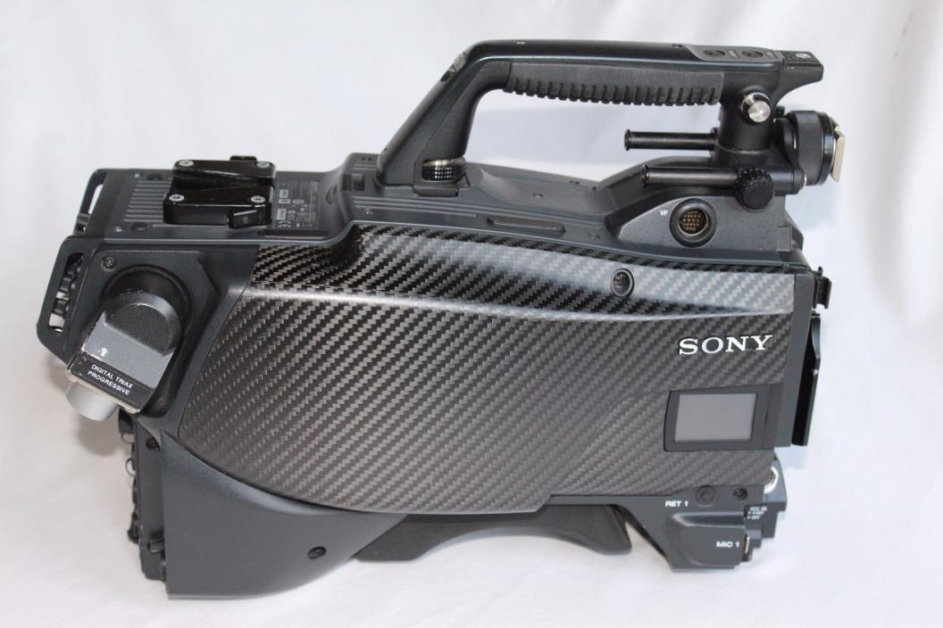 Sony HDC-2570 MultiFormat HD Digital Triax Camera 2/3'' B4 mount OB VAN TRUCK