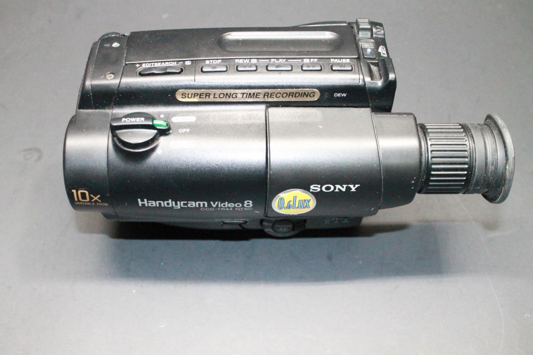 Sony CCD-TR44 Video 8 Tape Camcorder Untested AS IS FOR PARTS