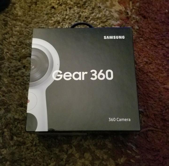 Samsung Gear 360 (2017) Camcorder - White