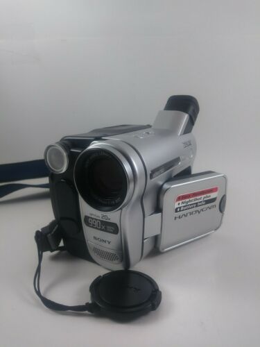Sony Handycam CCD-TRV138 8mm HI8 Camcorder Camera Video Transfer VHS + Bag & Acc