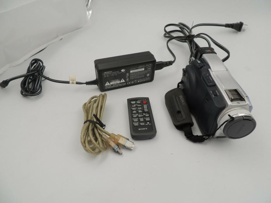 Sony TRV39 Camcorder -MiniDV Camcorder Player with Charger & Remote