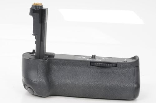 Canon BG-E11 Battery Grip for 5D Mark III                                   #014