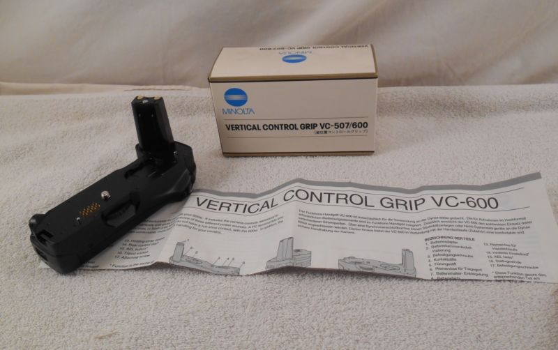 Minolta Vertical Control Grip VC-507/600 (6097-730) New in Box