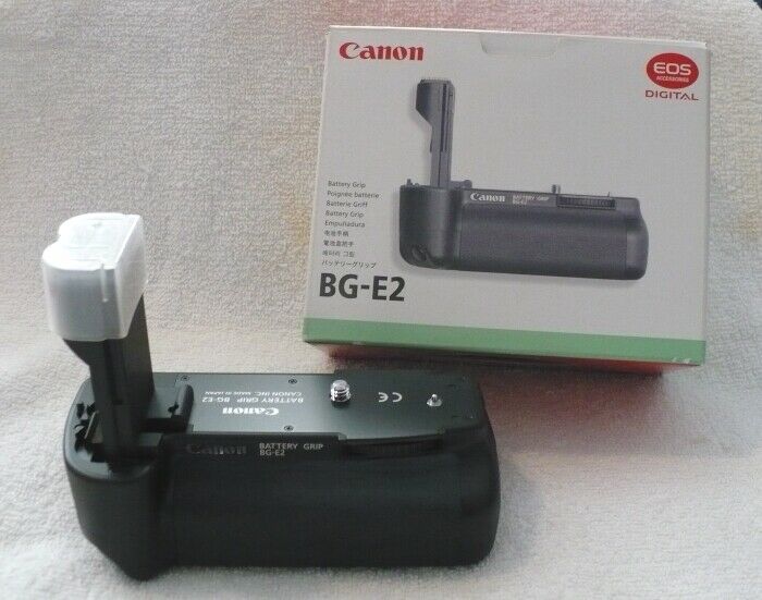 Canon BGE2 Battery Grip for the EOS 20D & EOS 30D Digital SLR Cameras