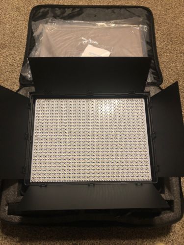 Fovitec - 1x Daylight 1200 LED Panel w/ Barndoor, Filters Carry Bag