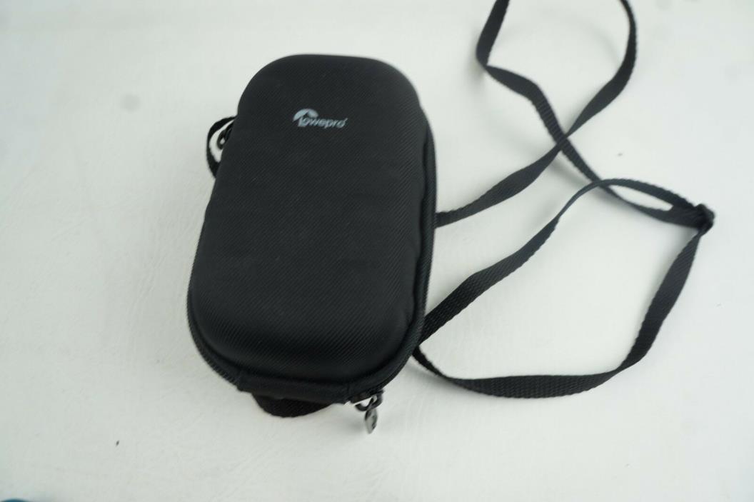LowePro Digital Camera Case w/ Strap- Small Black