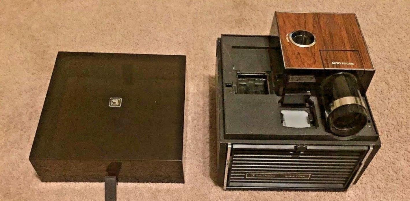 Vintage Bell & Howell Slide Cube 35mm Projector W/Remote WORKING