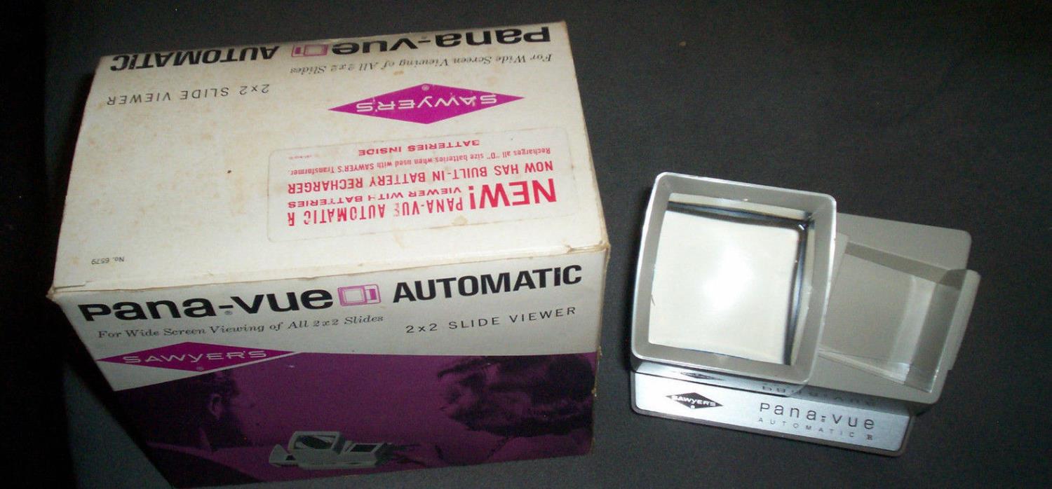 Vintage Sawyers Pana-Vue automatic 2x2 slide viewer in original box