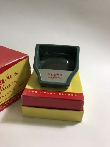 Vintage Argus Previewer for Color Slides #660 Original Box