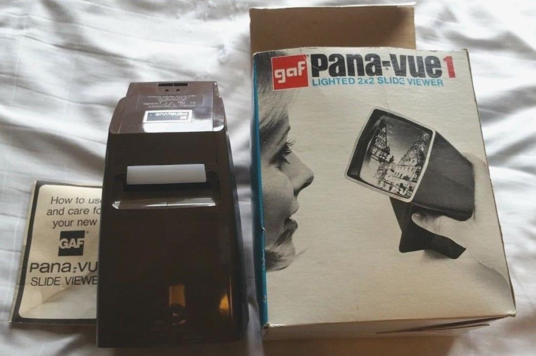 GAF Pana-Vue1 2 x 2 Lighted 35mm Film Slide Viewer Vintage