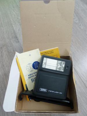 SUNPAK INSTAFLASH 64 AUTOMATIC ELECTRONIC FLASH IN LIKE NEW CONDITION    A3783