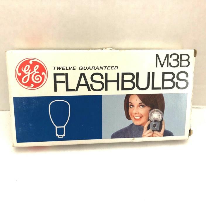 Full Box of 12 GE M3B USA Photoflash Blue Unfired Flash Bulbs - Vintage 'NEW'