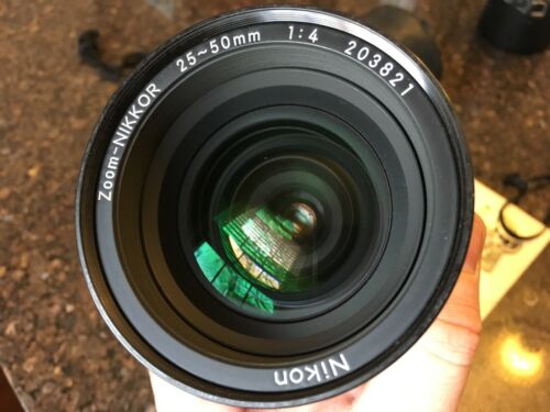 Minty Nikon NIKKOR 25-50mm f/4 Zoom Lens Caps Case