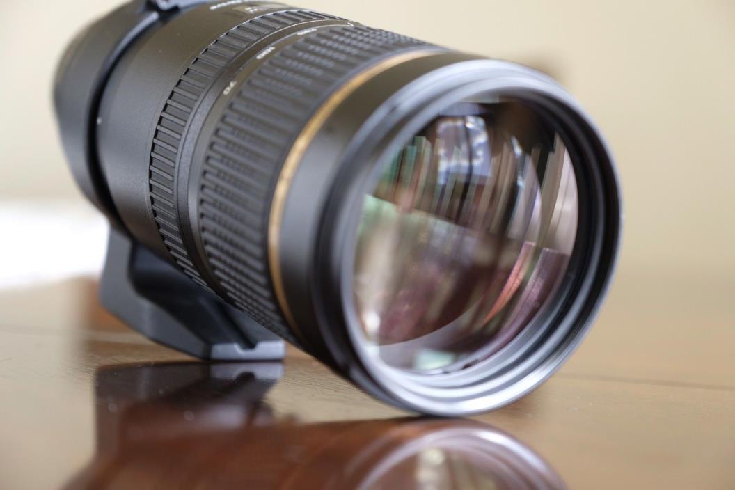 Tamron 70-200mm f/2.8 DI VC USD Zoom Lens for Nikon DSLR
