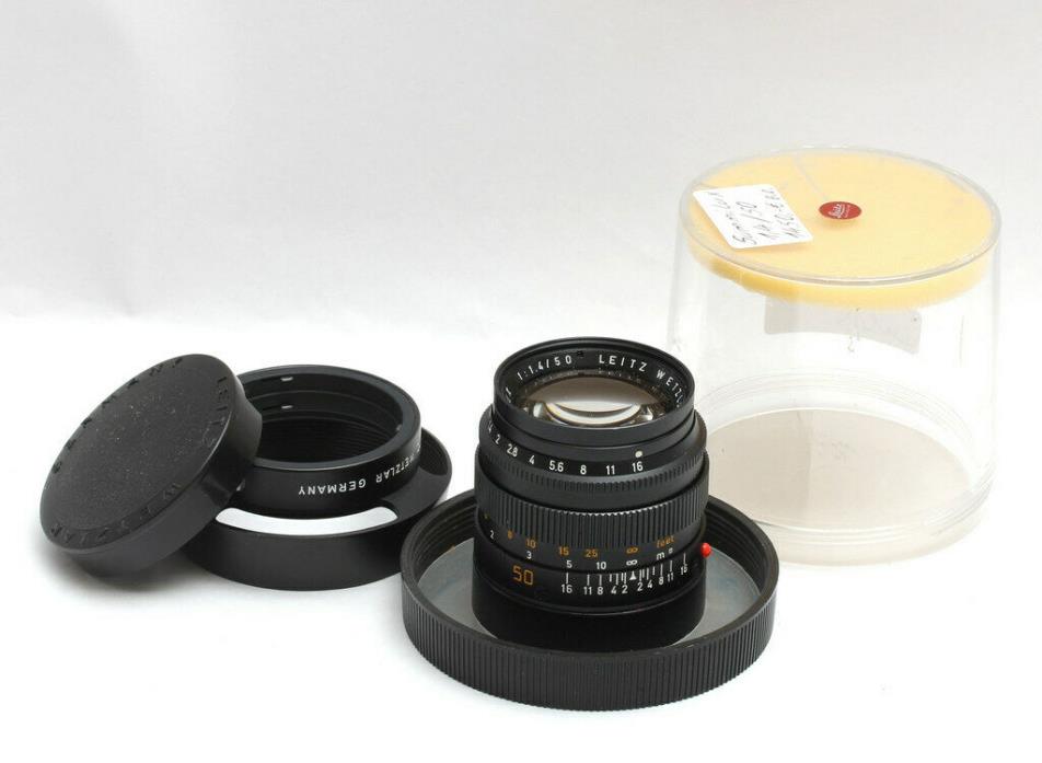 Leica Leitz Wetzlar Summilux 50mm F1.4 Lens black with hood