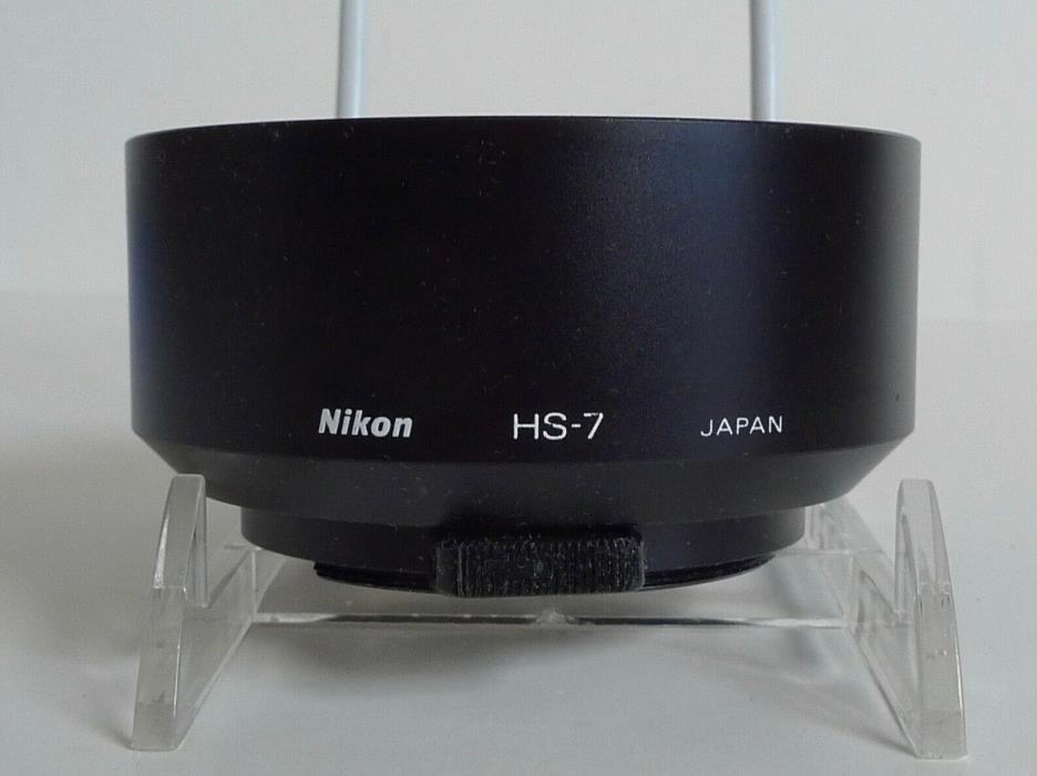 Nikon HS-7 58 F/1.2, 80 F2.8 AF (F3AF), 105 F2.8 D AF Micro Lens Hood