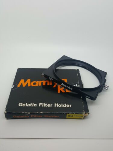 Mamiya Gelatin Filter Holder for RB67 or RZ67 Lenses with 77MM Thread in EC