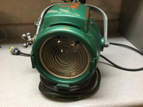 Bardwell & McAlister Baby Spotlight Spot Flood Model 06001 B&M Green Keg Lantern