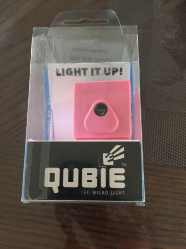 Qubie Professional Lighting LED Micro Light for Photography Pink S1M