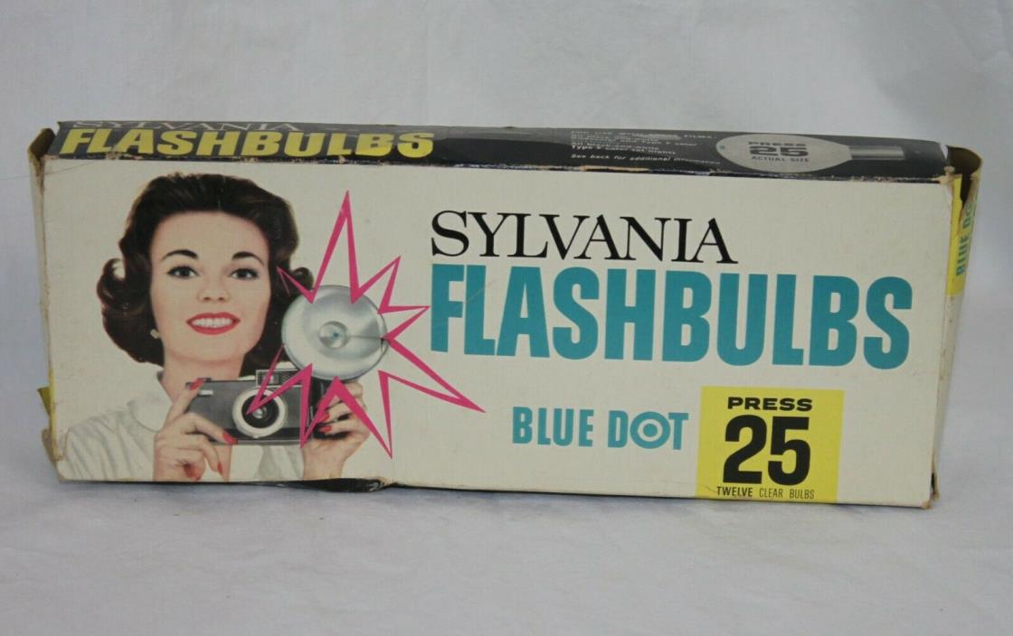 12 Vtg Sylvania Flashbulbs Blue Dot Press 25 In Box Clear Bulbs Camera In Box