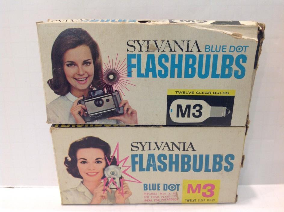 24 Vintage Sylvania M3 Blue Dot Flashbulbs for Polaroid or Kodak Brownie Flashes