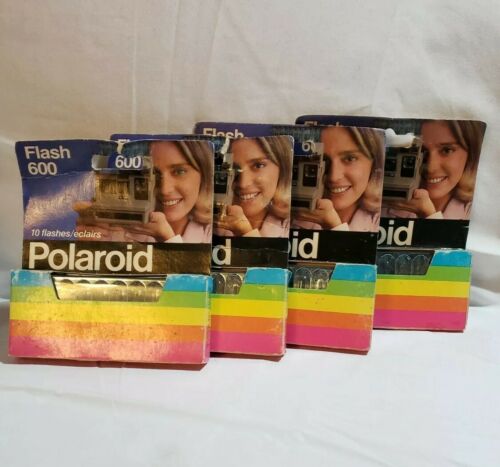 Flash 600 Sylvania Polaroid No Guarantee Untested! Lot x 4
