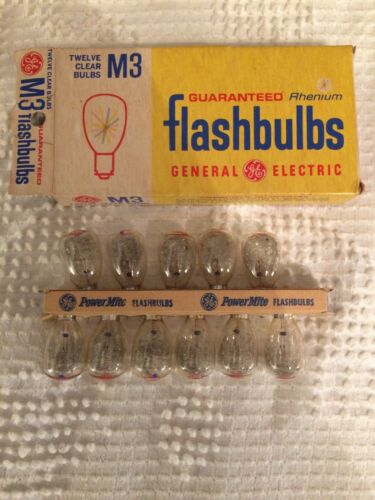 Vintage General Electric Rhenium Flashbulbs M3 Lot of 11 in Box