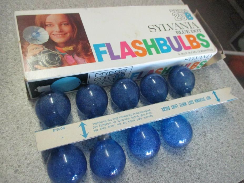 Sylvania Flashbulbs 25B Press Blue Dot 12 Bulbs in Original Box
