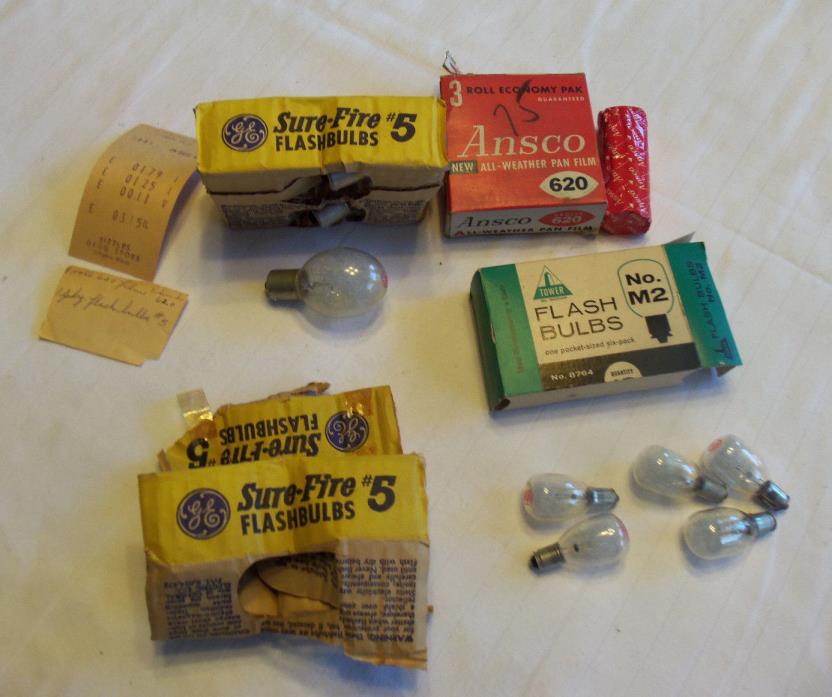 Vintage Lot Of Flash Bulbs & Ansco 620 Film Sealed 5 GE Sure Fire #5 Flashbulbs,