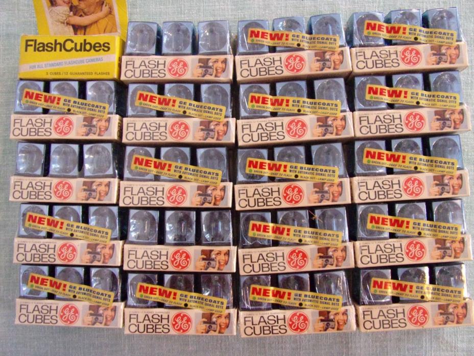 Vintage GE Flash Cubes Camera Bulbs 20 Packages of 3 cubes & Display Box