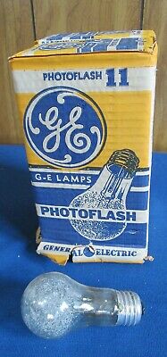 Package of 8 Vintage GE PHOTOFLASH 11 Flash Bulbs