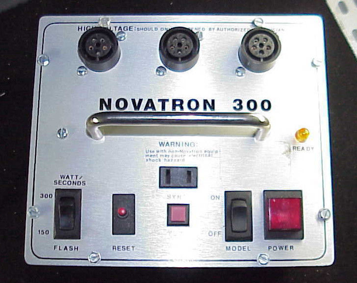 NOVATRON 300 Professional Power Supply