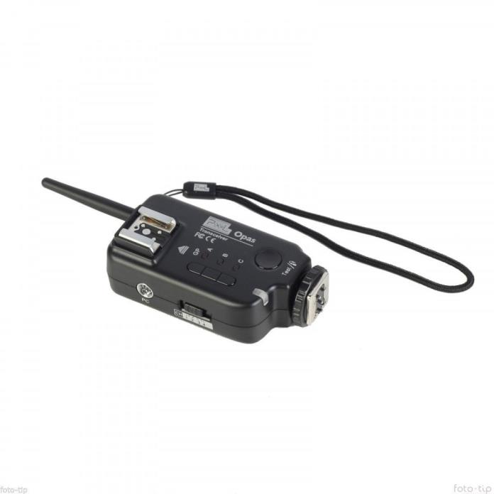 Pixel Opas Wireless Camera Flash Trigger Transceiver for Nikon D7000, D5000, D90