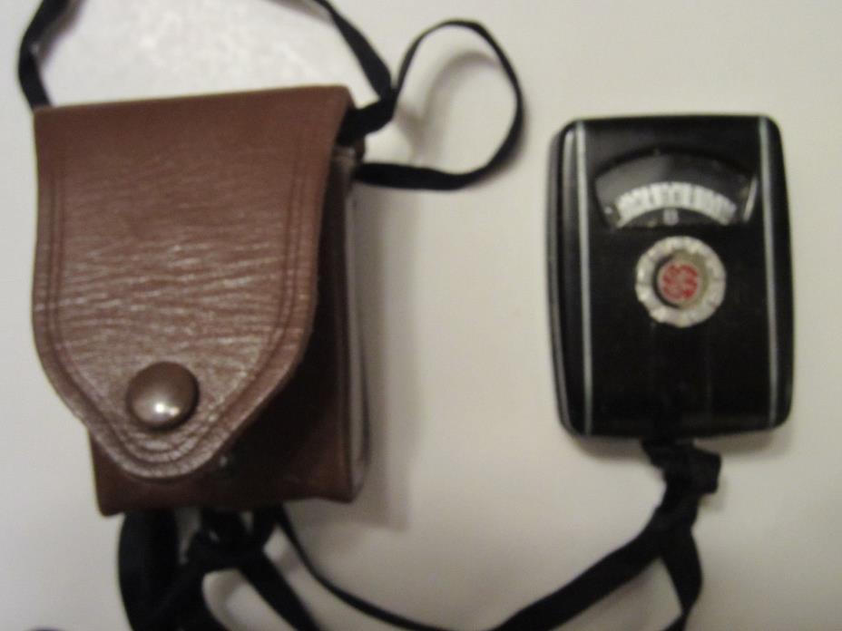 Vintage General Electric Mascot Exposure Meter Type PR-30 with Leather Case