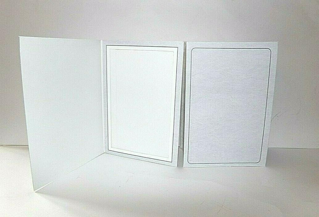25-Tap 4x6 Cardboard Photo Folders  (Vertical)  Light Gray