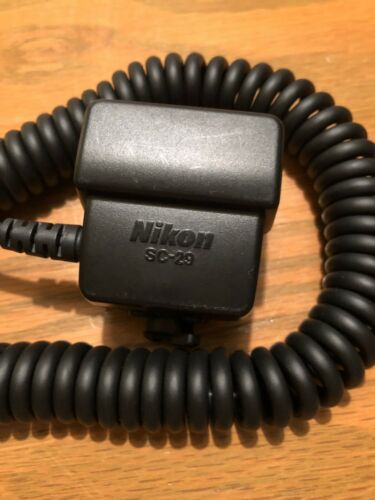 Genuine Nikon SC-29 TTL Coiled Remote Sync Flash Unit Cord