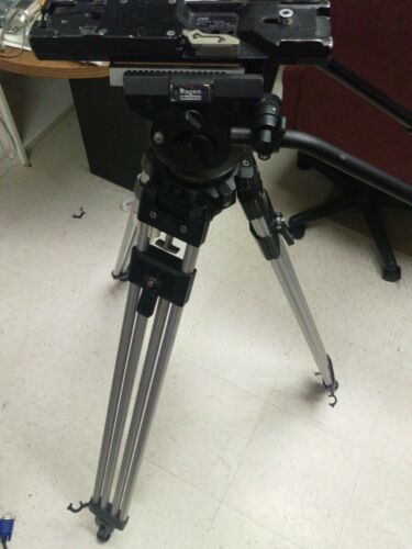 Bogen Manfrotto tripod 3066 fluid video head w/Plate 75