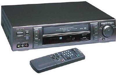 AIWA HV-MX100 PLAYS PAL SECAM VHS VCR 110 /220 VOLTS REMOTE WARRANTY NICE