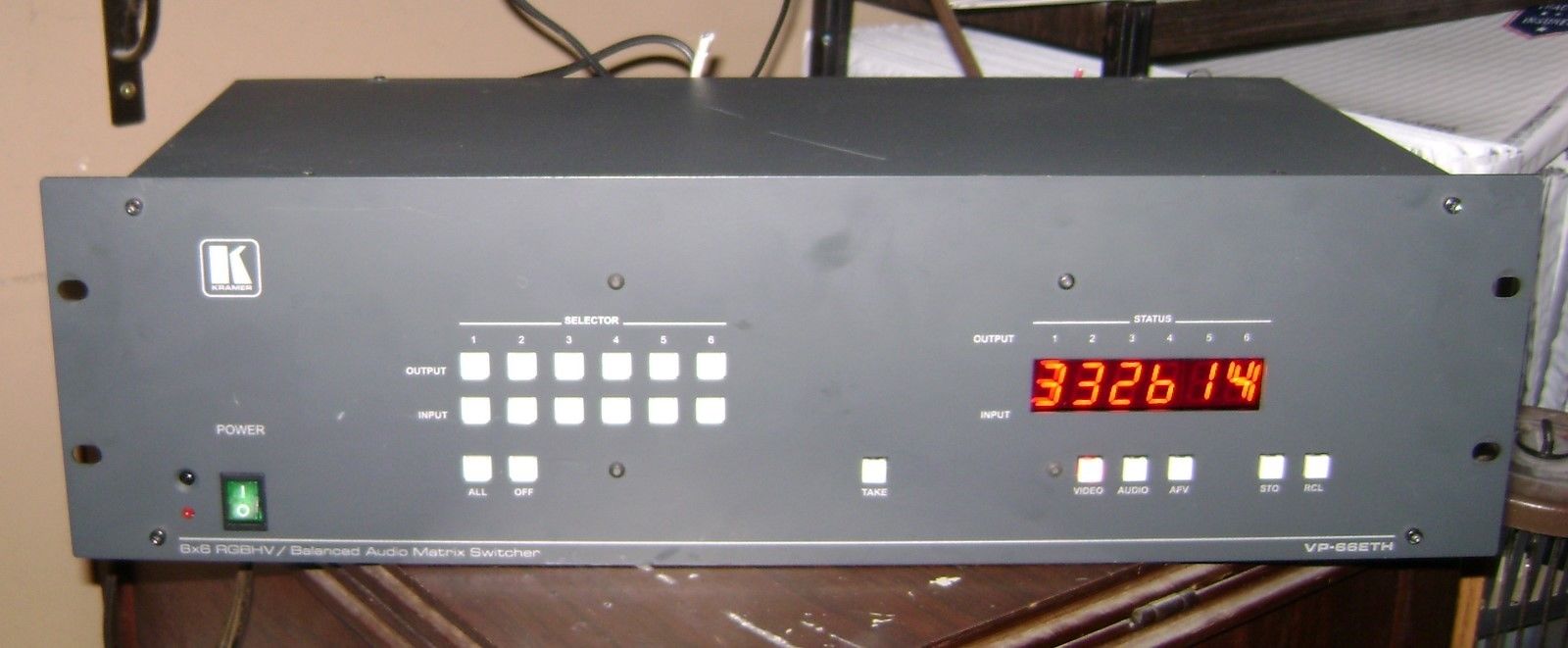 Kramer VP-66ETH 6x6 RGBHV Component HD Audio Video Switcher - Excellent