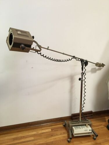 Vintage Photogenic Studio master II Flash Power With Lamp On Wheels. REDUCED!!