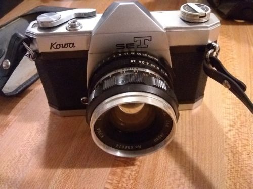 Kowa seT SLR Vintage Film Camera w/ Kowa 1:1.8 f=50mm Lens