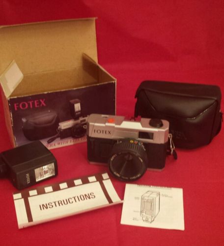Vtg Fotex 35mm Camera W/ Original Box Flash Case Instructions Taiwan UNTESTED